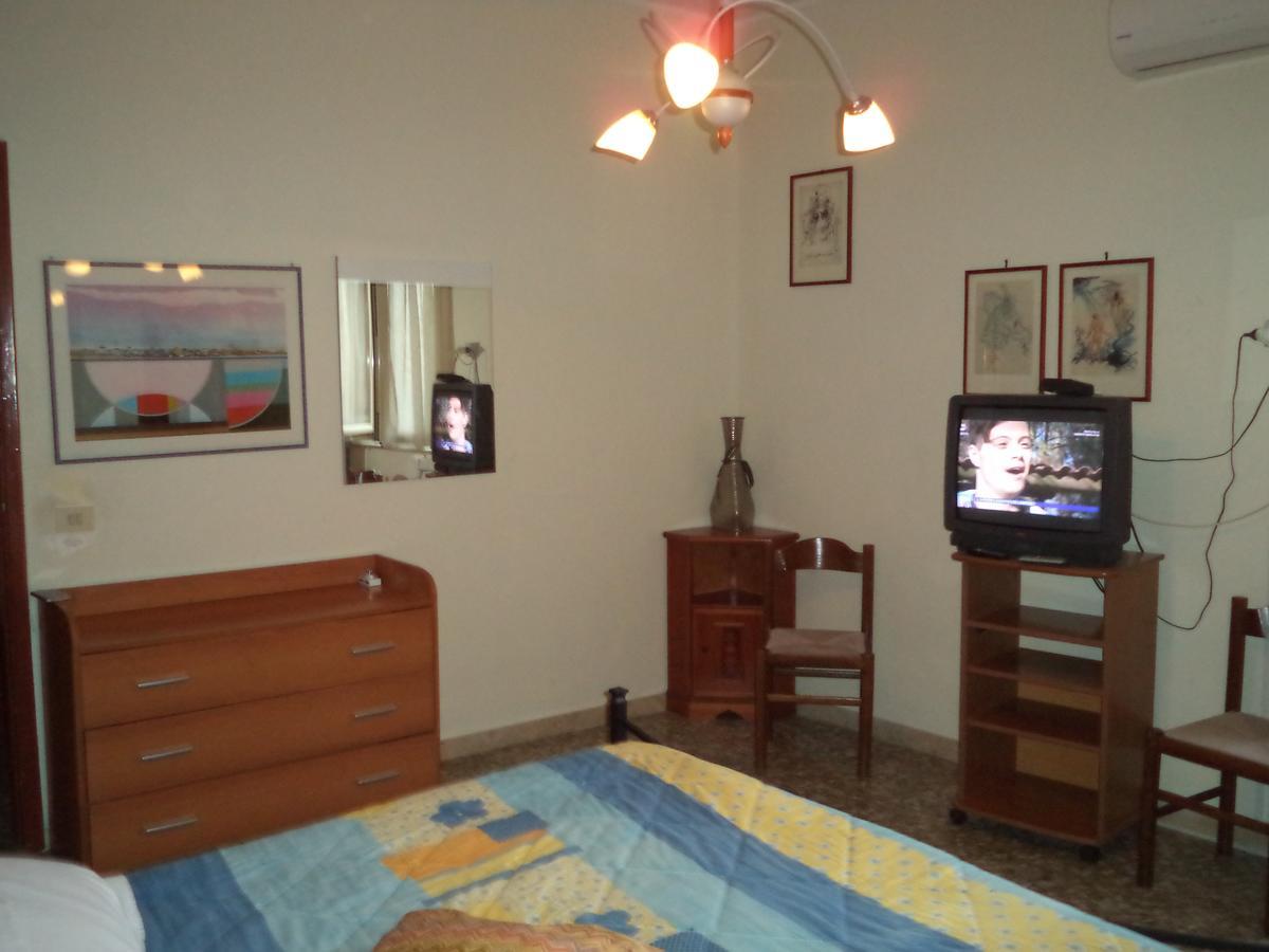 Amuni' Sicily Guest House Syracuse Exterior foto