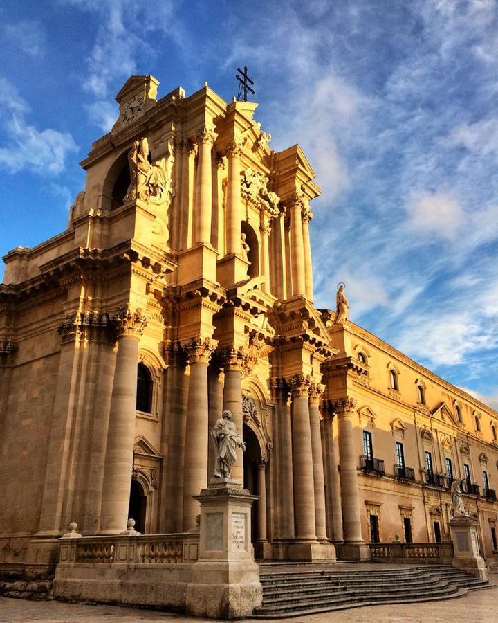 Amuni' Sicily Guest House Syracuse Exterior foto