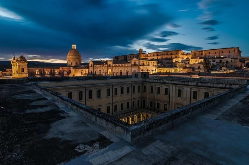 Amuni' Sicily Guest House Syracuse Exterior foto
